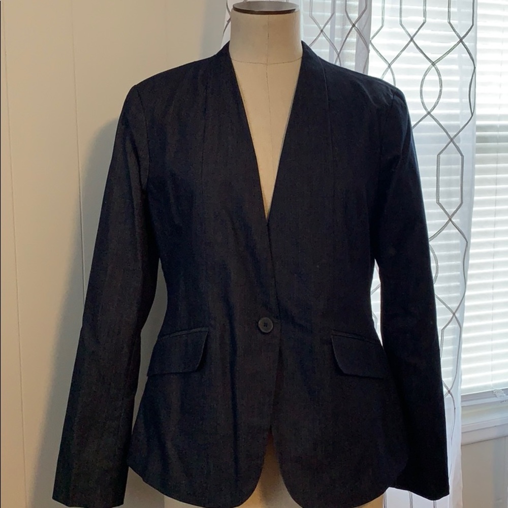 NY&Co Suit Set